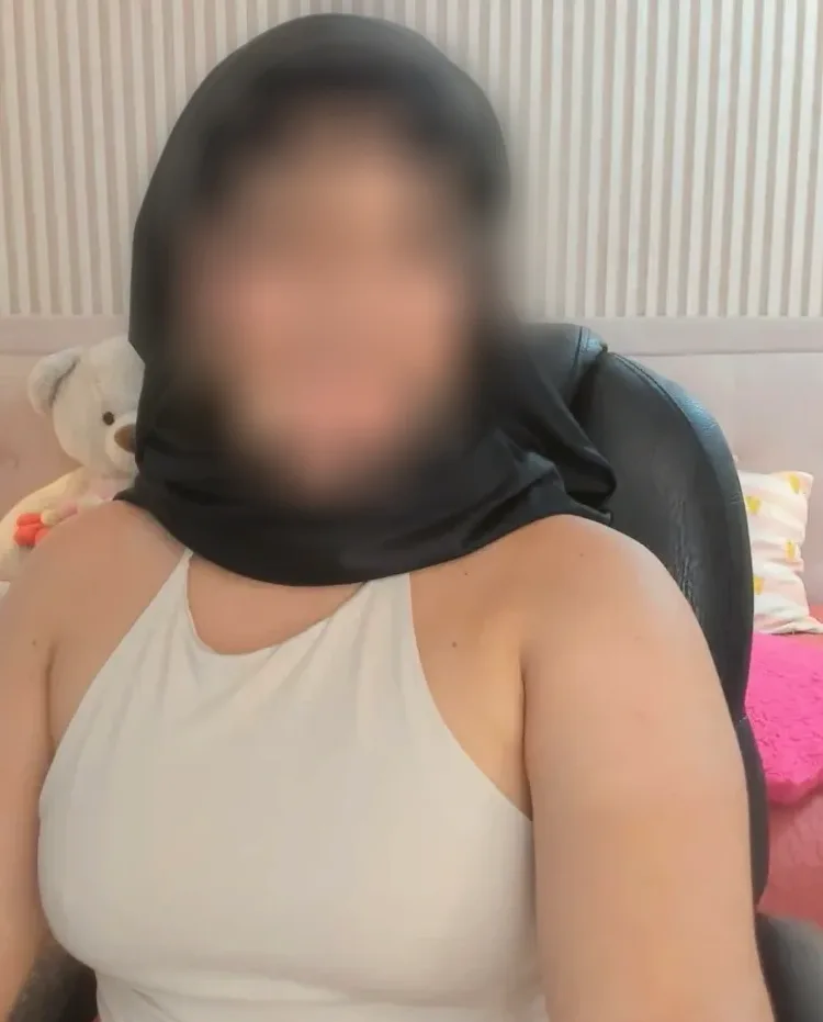 Annika, 36
