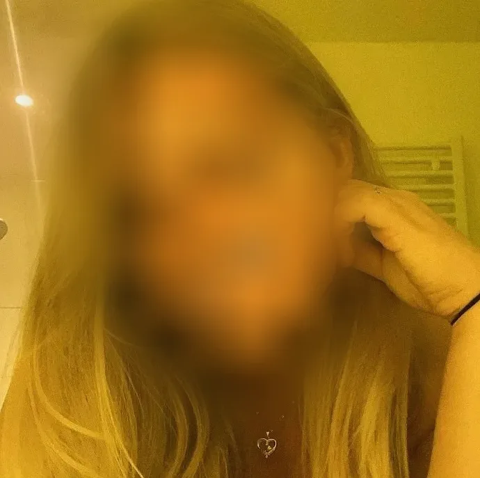 Emily, 30