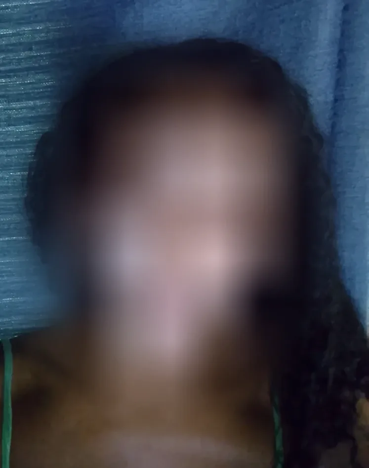 Juliane, 38