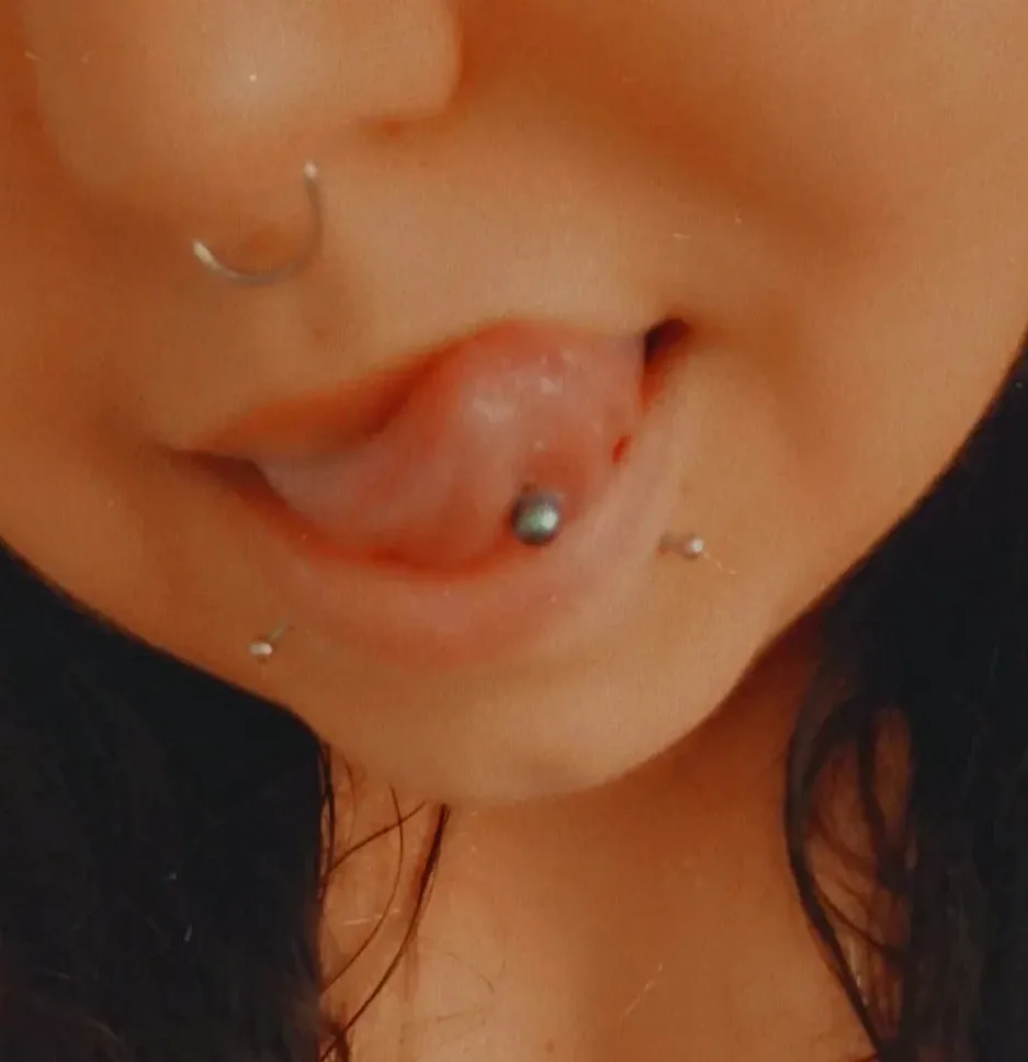 Nisa, 30
